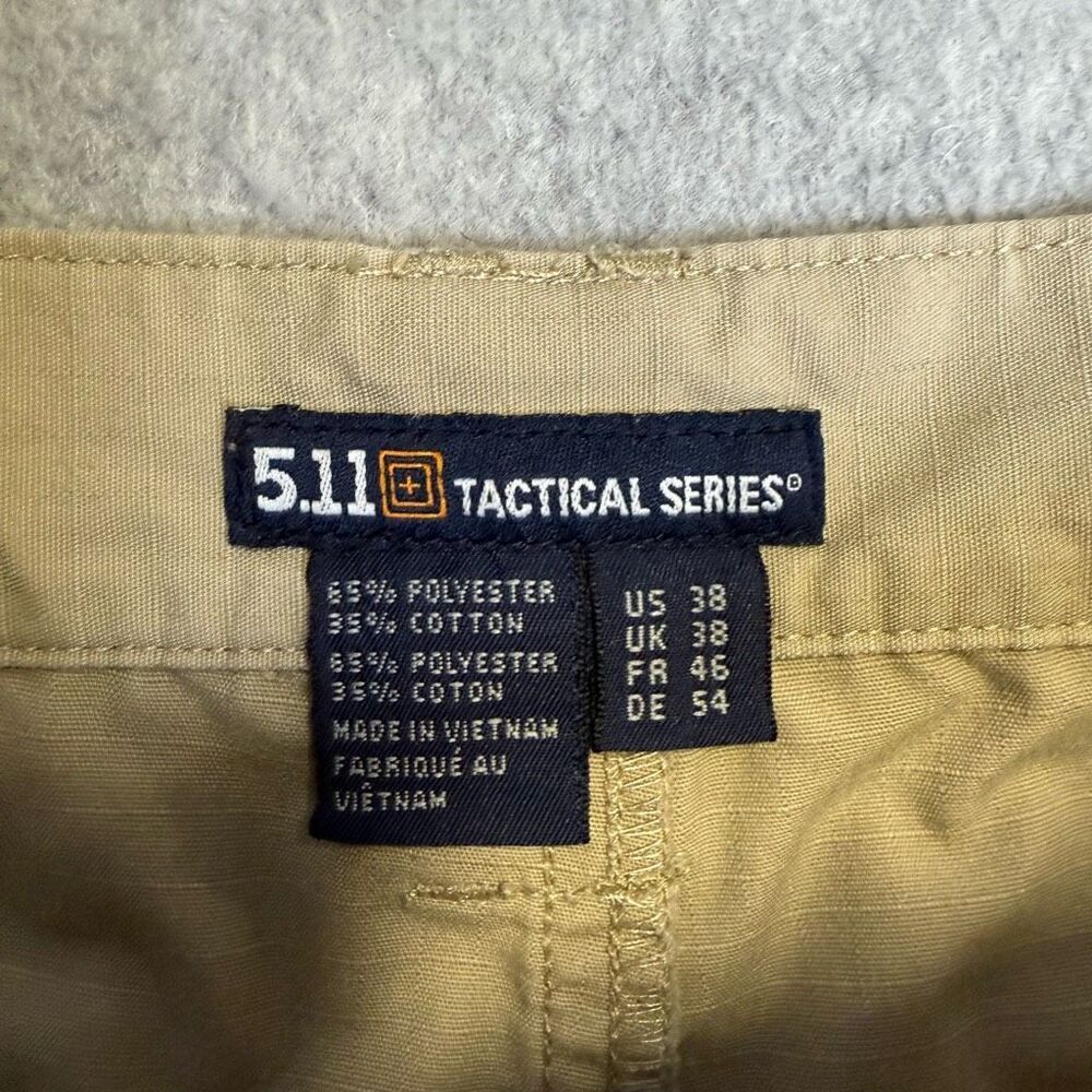 5.11 Tactical Series Men's 38W Stone Gray Cargo Shorts Outdoors Multi Pocket - Picture 2 of 6